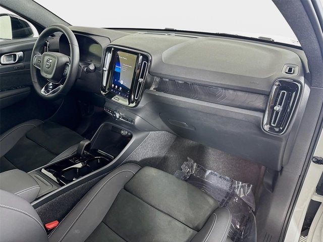 2023 Volvo C40 Recharge Pure Electric Plus