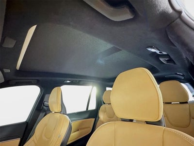 2023 Volvo XC90 Recharge Plug-In Hybrid Ultimate Bright Theme