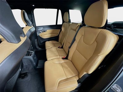 2023 Volvo XC90 Recharge Plug-In Hybrid Ultimate Bright Theme