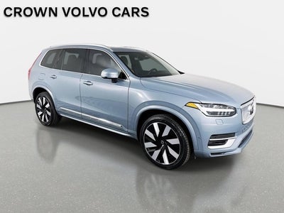 2023 Volvo XC90 Recharge Plug-In Hybrid Ultimate Bright Theme