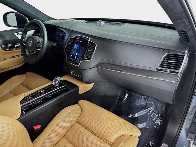 2023 Volvo XC90 Recharge Plug-In Hybrid Ultimate Bright Theme