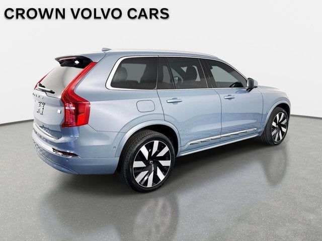 2023 Volvo XC90 Recharge Plug-In Hybrid Ultimate Bright Theme