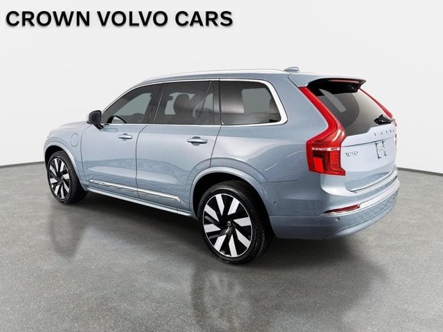 2023 Volvo XC90 Recharge Plug-In Hybrid Ultimate Bright Theme