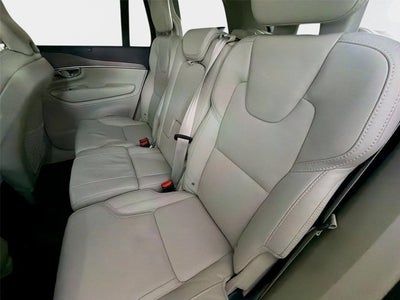 2024 Volvo XC90 Recharge Plug-In Hybrid Ultimate Bright Theme