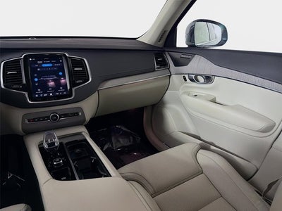 2024 Volvo XC90 Recharge Plug-In Hybrid Ultimate Bright Theme