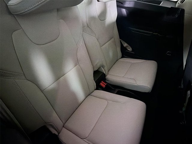2024 Volvo XC90 Recharge Plug-In Hybrid Ultimate Bright Theme
