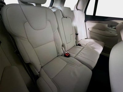 2024 Volvo XC90 Recharge Plug-In Hybrid Ultimate Bright Theme