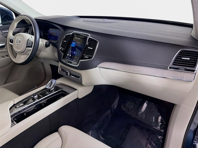2024 Volvo XC90 Recharge Plug-In Hybrid Ultimate Bright Theme