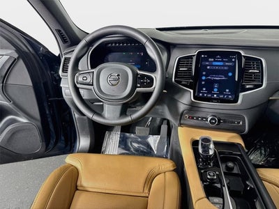 2024 Volvo XC90 Recharge Plug-In Hybrid Ultimate Bright Theme