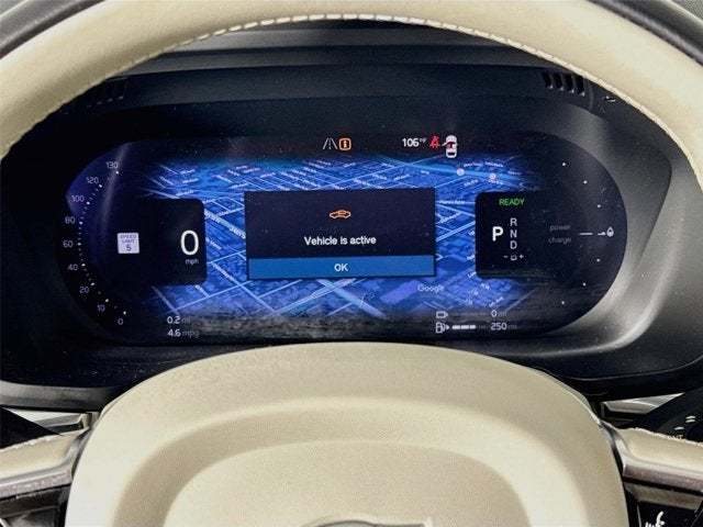 2024 Volvo XC60 Recharge Plug-In Hybrid Ultimate Dark Theme