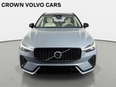 2024 Volvo XC60 Recharge Plug-In Hybrid Ultimate Dark Theme