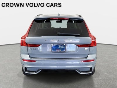 2024 Volvo XC60 Recharge Plug-In Hybrid Ultimate Dark Theme
