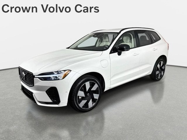2024 Volvo XC60 Recharge Plug-In Hybrid Ultimate Dark Theme
