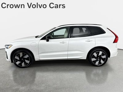 2024 Volvo XC60 Recharge Plug-In Hybrid Ultimate Dark Theme