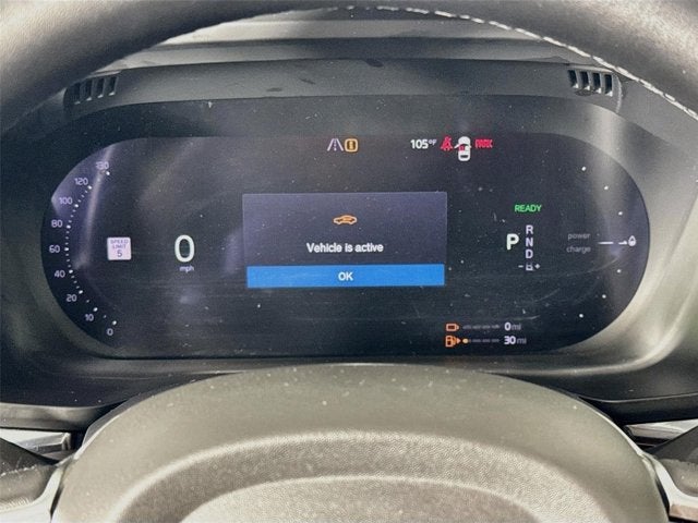 2023 Volvo XC60 Recharge Plug-In Hybrid Ultimate Dark Theme
