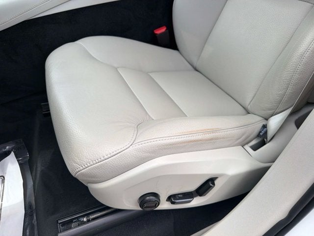 2025 Volvo XC90 Plug-In Hybrid Plus