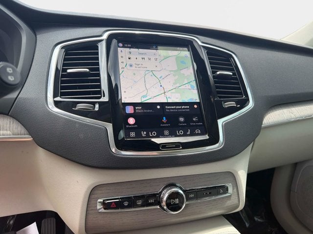 2025 Volvo XC90 Plug-In Hybrid Plus