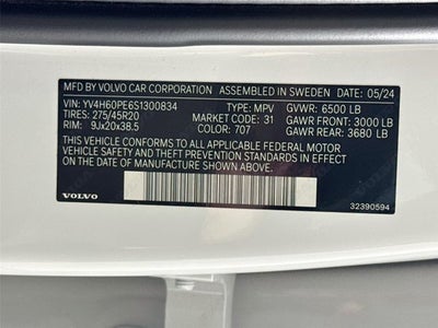 2025 Volvo XC90 Plug-In Hybrid Plus