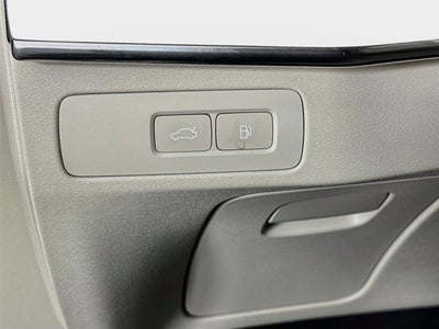 2025 Volvo XC90 Plug-In Hybrid Plus