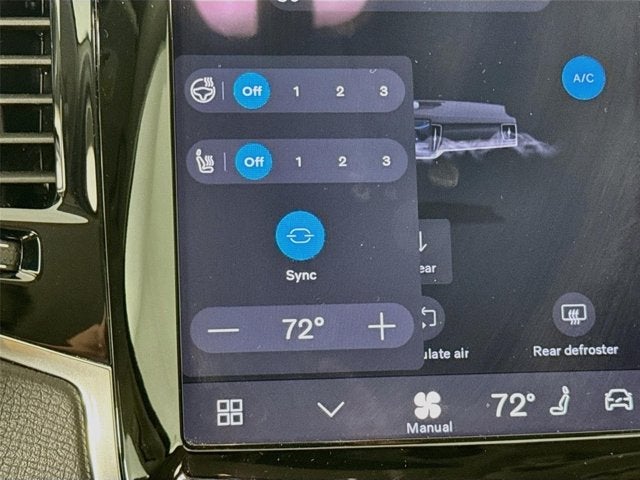 2025 Volvo XC90 Plug-In Hybrid Plus