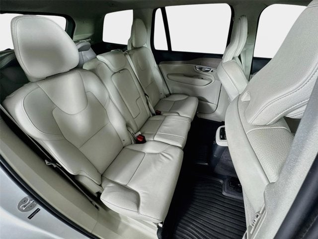 2025 Volvo XC90 Plug-In Hybrid Plus