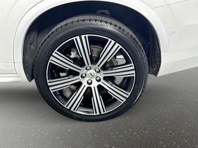 2025 Volvo XC90 Plug-In Hybrid Plus