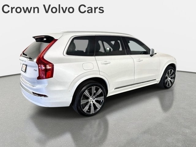 2025 Volvo XC90 Plug-In Hybrid Plus
