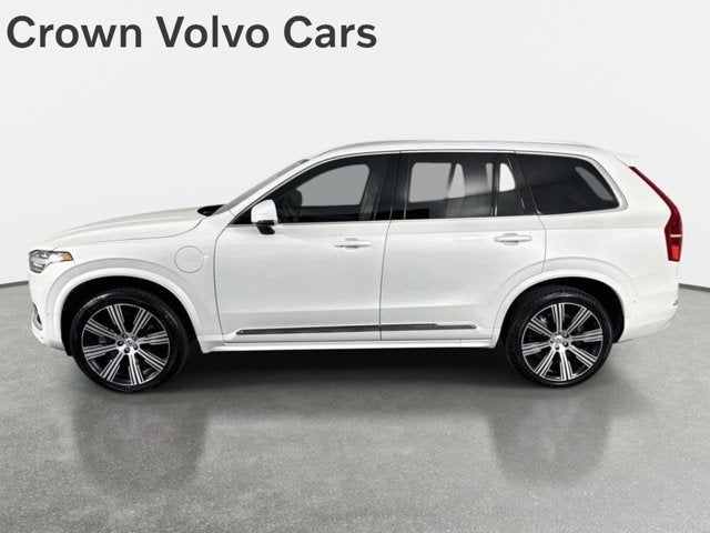 2025 Volvo XC90 Plug-In Hybrid Plus