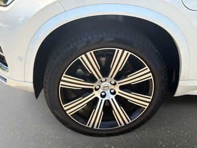2025 Volvo XC90 Plug-In Hybrid Ultra