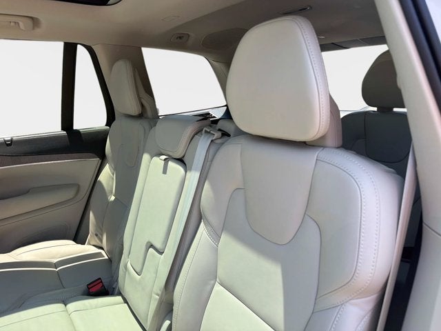 2025 Volvo XC90 Plug-In Hybrid Ultra