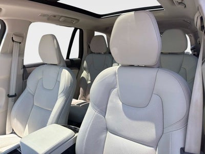 2025 Volvo XC90 Plug-In Hybrid Ultra