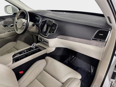 2025 Volvo XC90 Plug-In Hybrid Ultra