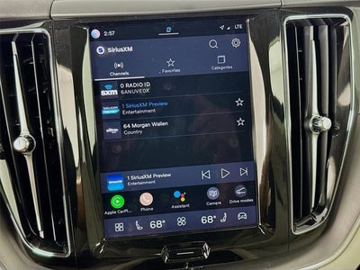 2025 Volvo XC60 Plug-In Hybrid Plus