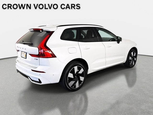 2025 Volvo XC60 Plug-In Hybrid Plus