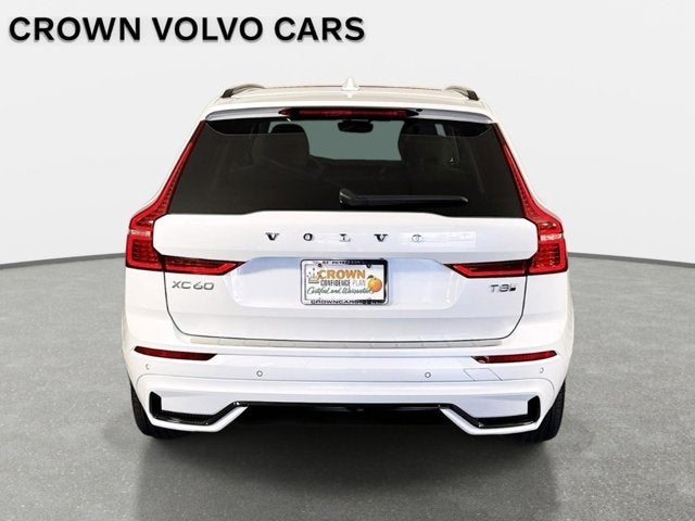 2025 Volvo XC60 Plug-In Hybrid Plus