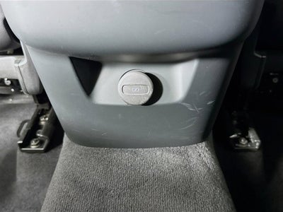 2023 Volvo XC60 Ultimate Bright Theme