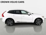 2023 Volvo XC60 Ultimate Bright Theme