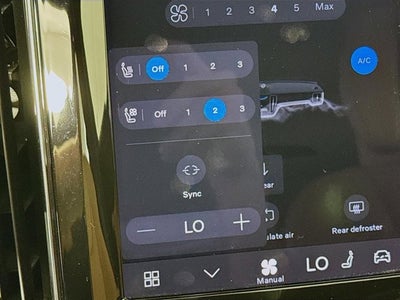 2023 Volvo XC60 Ultimate Bright Theme