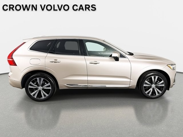 2023 Volvo XC60 Ultimate Bright Theme