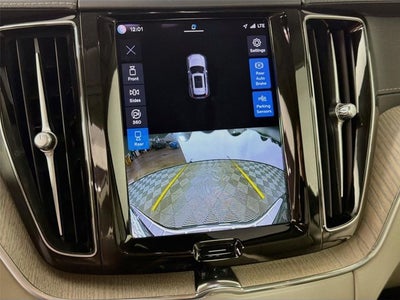 2022 Volvo XC60 Inscription