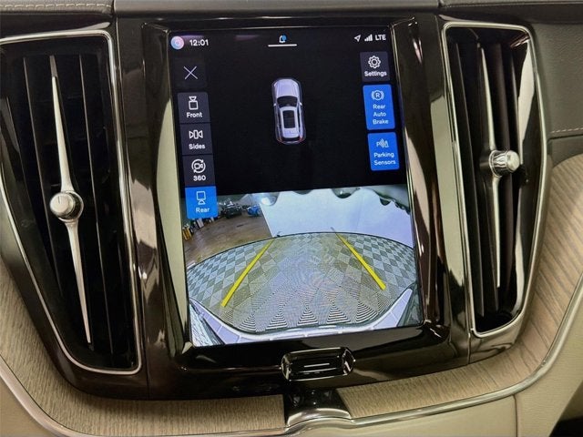 2022 Volvo XC60 Inscription