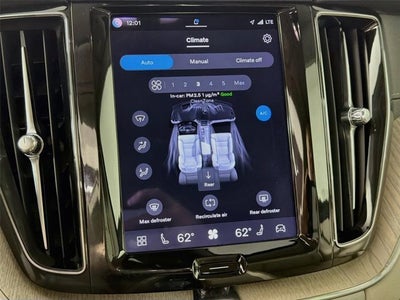 2022 Volvo XC60 Inscription