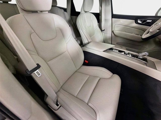 2022 Volvo XC60 Inscription
