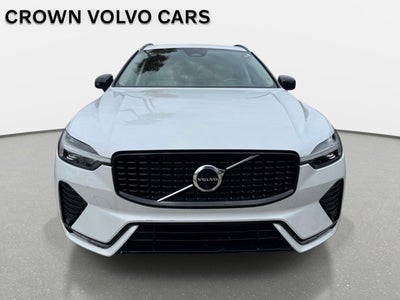 2023 Volvo XC60 Plus Dark Theme
