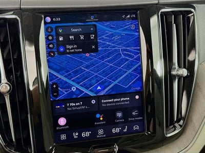 2023 Volvo XC60 Plus Bright Theme