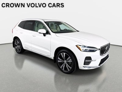 2023 Volvo XC60 Plus Bright Theme