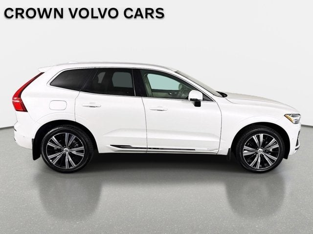 2023 Volvo XC60 Plus Bright Theme