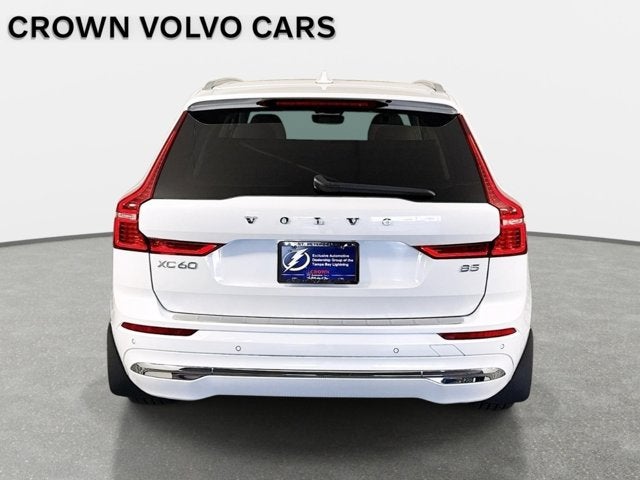 2023 Volvo XC60 Plus Bright Theme