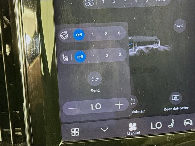 2023 Volvo XC60 Plus Dark Theme