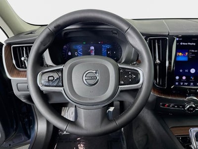 2023 Volvo XC60 Ultimate Dark Theme